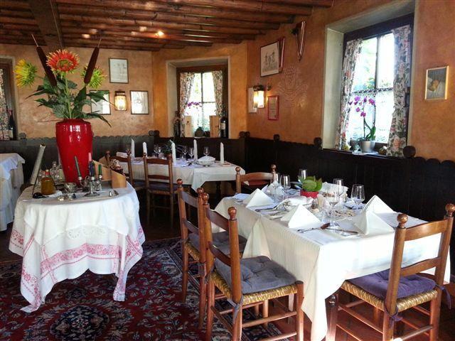 Gasthof Hohlwegwirt Hallein Bagian luar foto