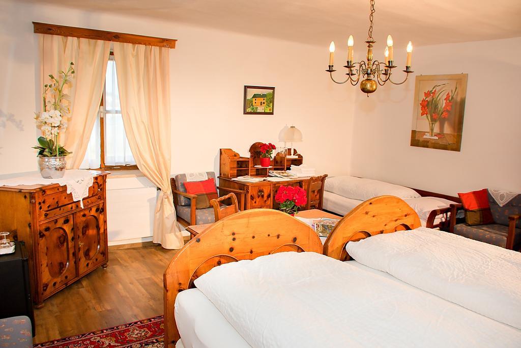 Gasthof Hohlwegwirt Hallein Bagian luar foto