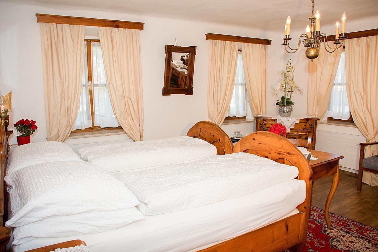 Gasthof Hohlwegwirt Hallein Bagian luar foto